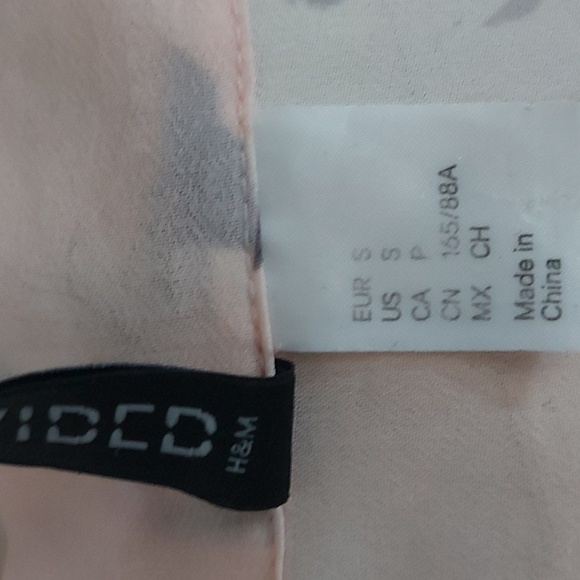 H&M Sheer Kimono - Picture 4 of 7